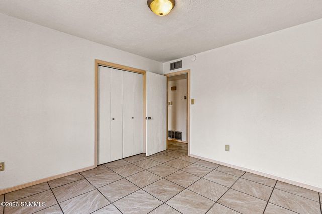 3301 Jupiter Road, Las Cruces, NM 88012