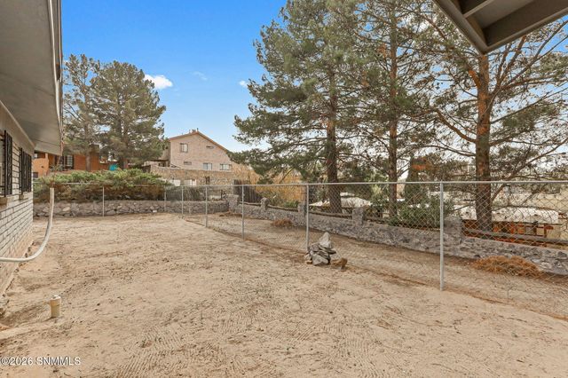 3301 Jupiter Road, Las Cruces, NM 88012