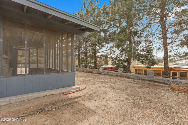 3301 Jupiter Road, Las Cruces, NM 88012