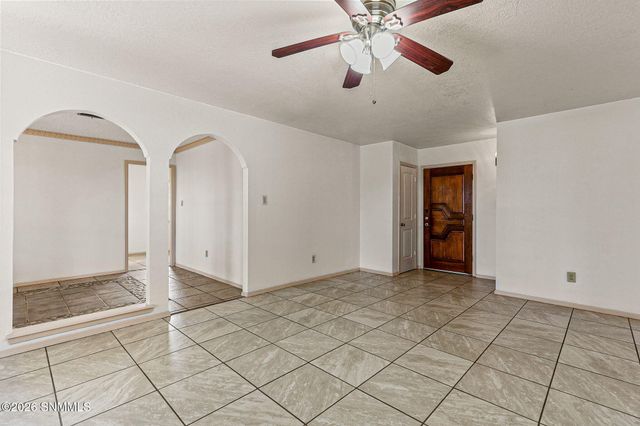 3301 Jupiter Road, Las Cruces, NM 88012