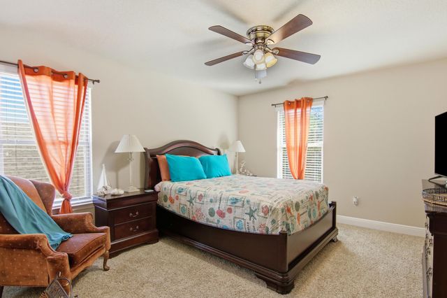 170 Windchime Way, Freeport, FL 32439