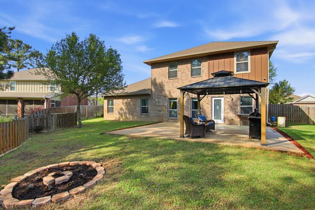 170 Windchime Way, Freeport, FL 32439