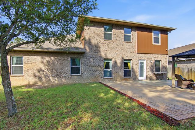 170 Windchime Way, Freeport, FL 32439