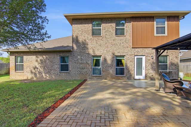 170 Windchime Way, Freeport, FL 32439