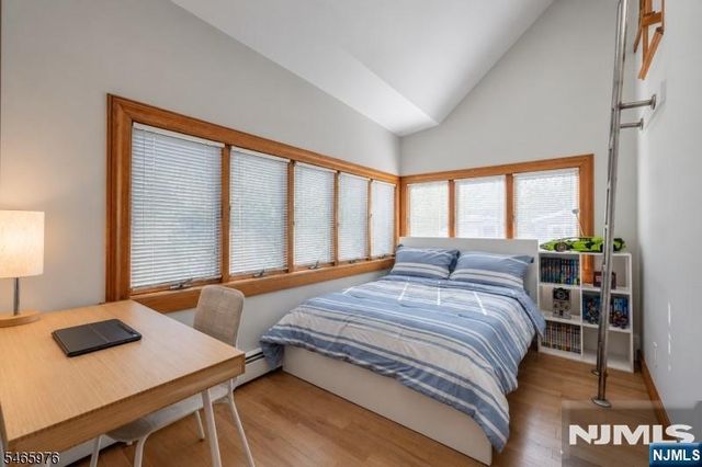 46 Highwood Avenue, Glen Rock, NJ 07452