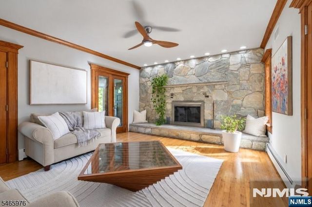 46 Highwood Avenue, Glen Rock, NJ 07452