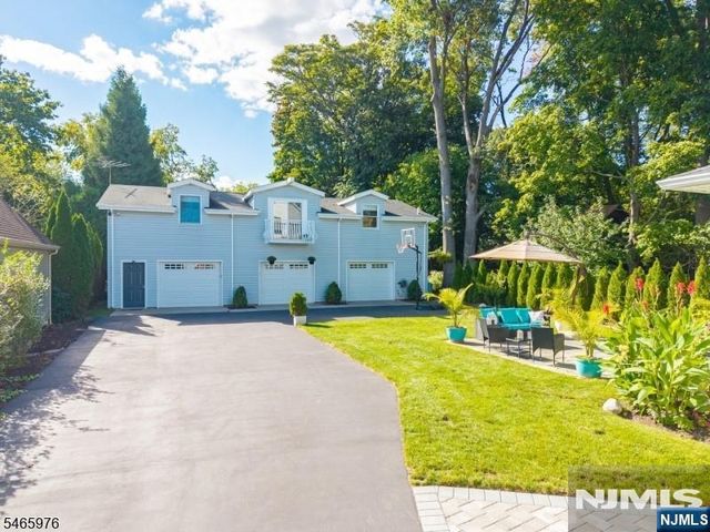 46 Highwood Avenue, Glen Rock, NJ 07452