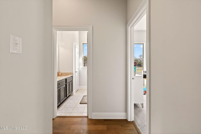 105 Jefferson Davis Parkway, Picayune, MS 39466