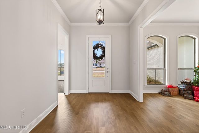 105 Jefferson Davis Parkway, Picayune, MS 39466