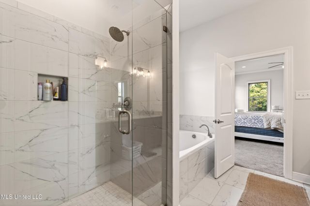 105 Jefferson Davis Parkway, Picayune, MS 39466