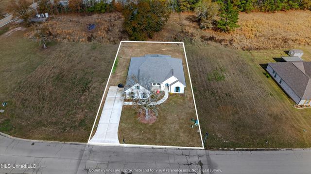 105 Jefferson Davis Parkway, Picayune, MS 39466