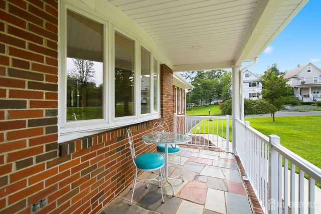 189 Kensington Avenue, Colonia, NJ 07067