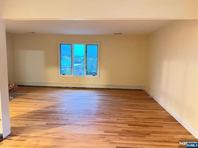 119 Cornelia Street, East Rutherford, NJ 07073