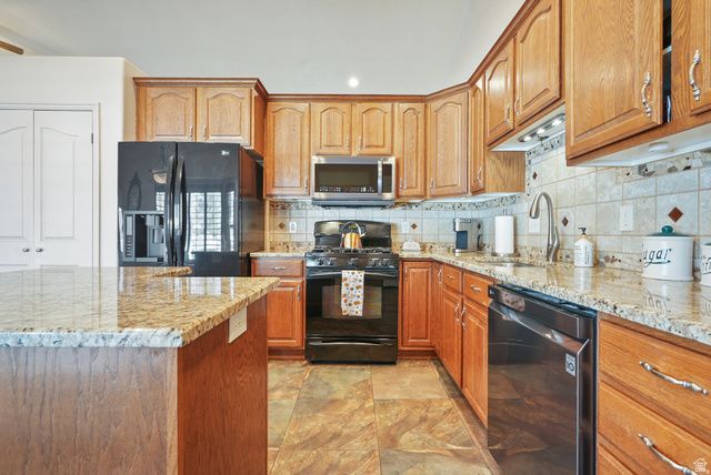 5030 LITTLE WATER PEAK DR, Riverton, UT 84065