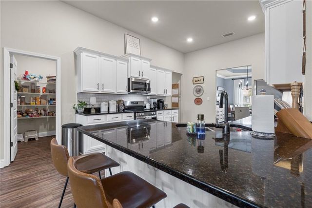 9010 Crain Avenue, Mobile, AL 36695