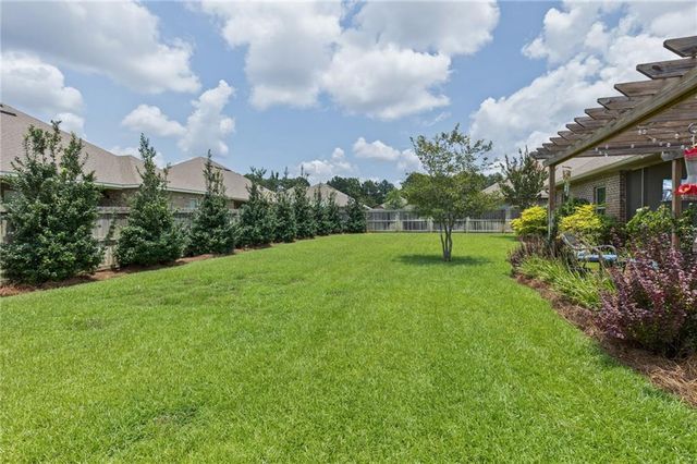 9010 Crain Avenue, Mobile, AL 36695