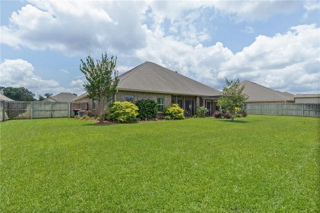 9010 Crain Avenue, Mobile, AL 36695