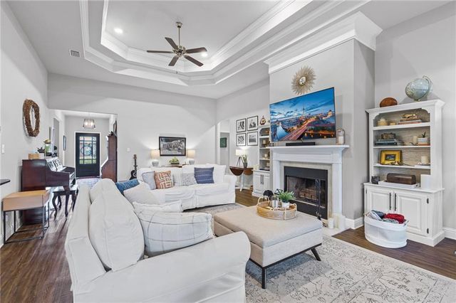 9010 Crain Avenue, Mobile, AL 36695