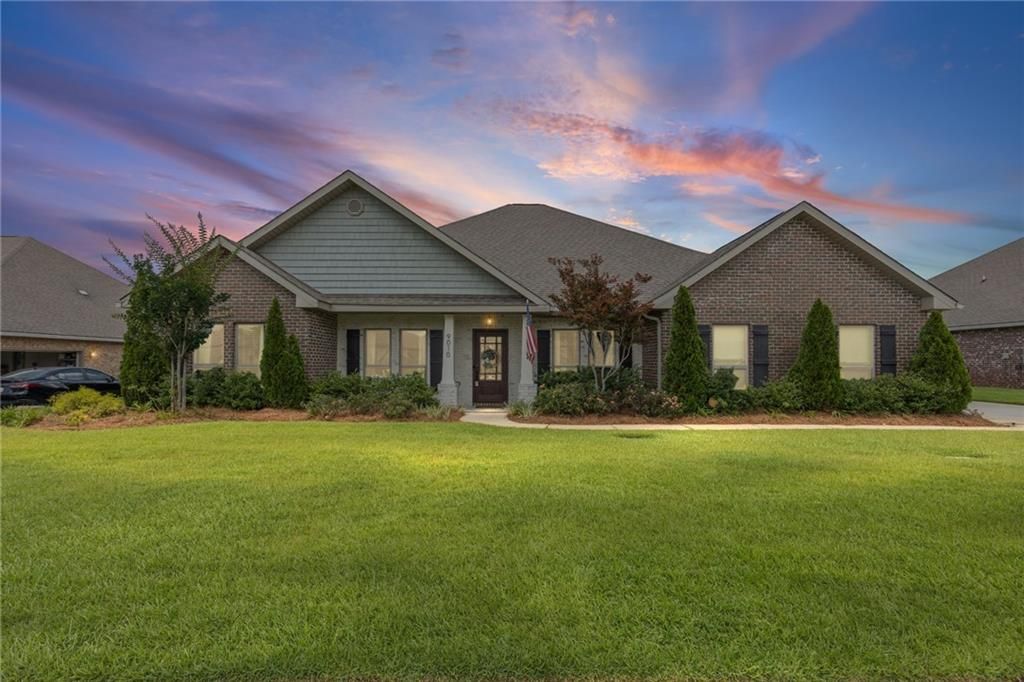 9010 Crain Avenue, Mobile, AL 36695