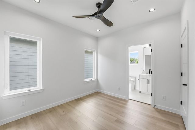 3708 Glenrose Street AB, Houston, TX 77051