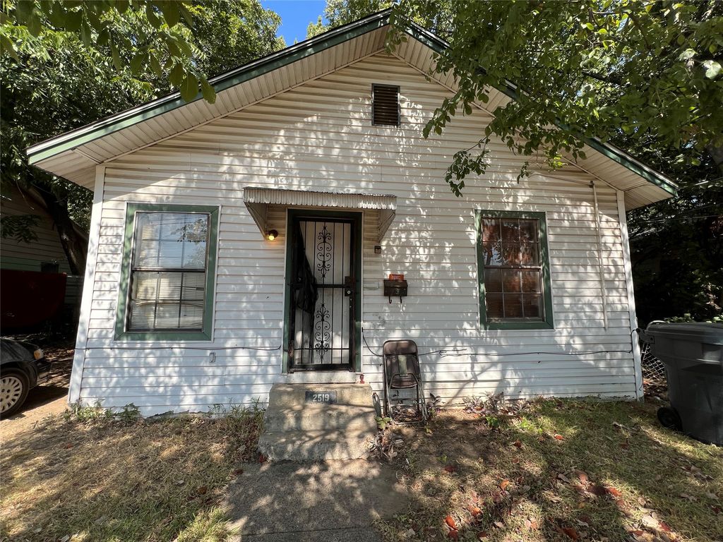 2519 Carpenter Avenue, Dallas, TX 75215