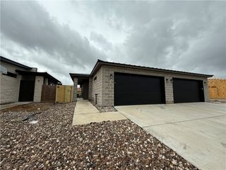2710 Grace B, Corpus Christi, TX 78414