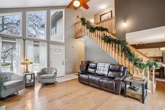 2245 Patrick LANE, Waukesha, WI 53188