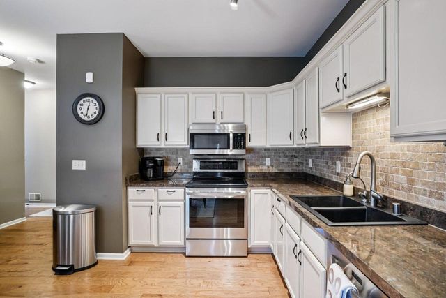 2245 Patrick LANE, Waukesha, WI 53188