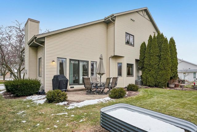 2245 Patrick LANE, Waukesha, WI 53188