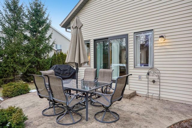 2245 Patrick LANE, Waukesha, WI 53188