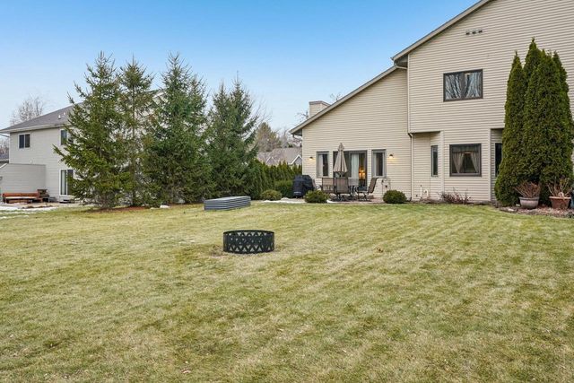 2245 Patrick LANE, Waukesha, WI 53188