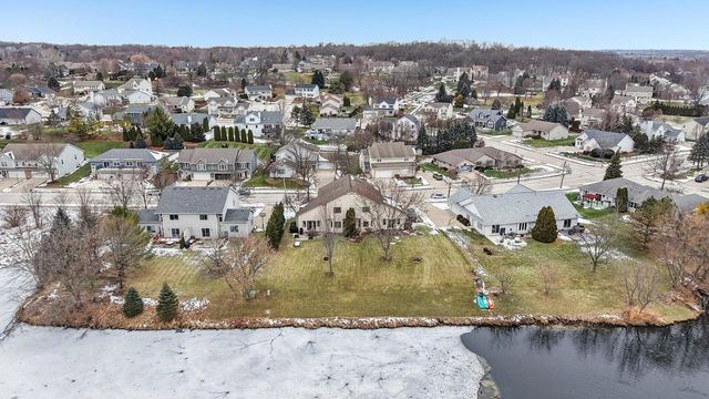 2245 Patrick LANE, Waukesha, WI 53188