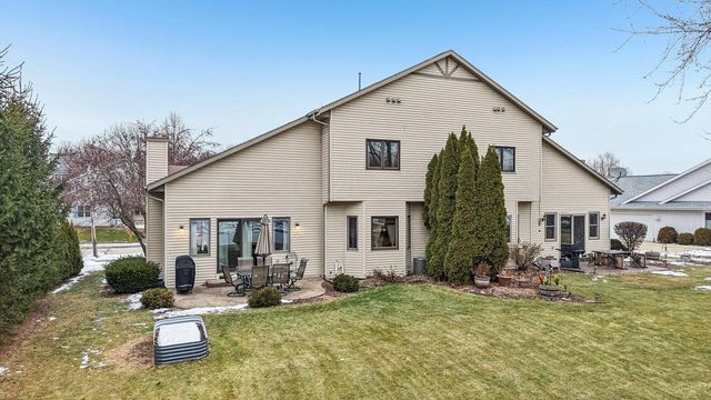 2245 Patrick LANE, Waukesha, WI 53188