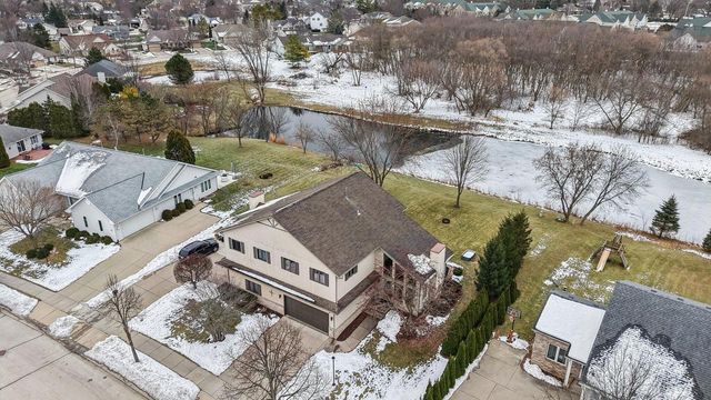 2245 Patrick LANE, Waukesha, WI 53188