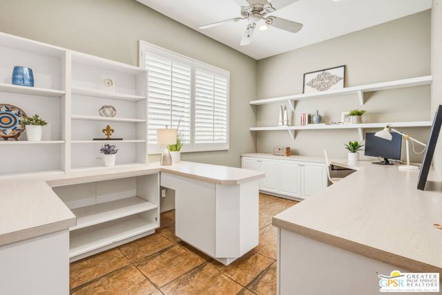 2 Brentwood Way, Palm Desert, CA 92260