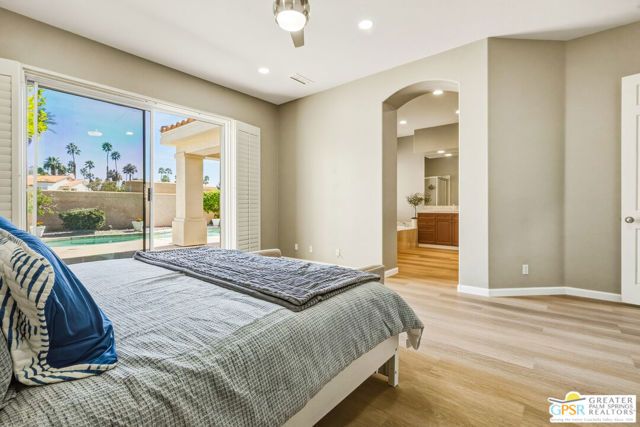 2 Brentwood Way, Palm Desert, CA 92260