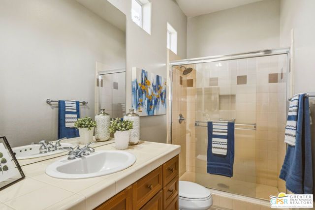 2 Brentwood Way, Palm Desert, CA 92260