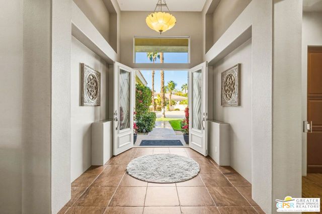 2 Brentwood Way, Palm Desert, CA 92260