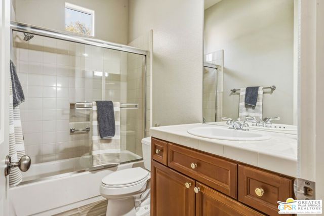 2 Brentwood Way, Palm Desert, CA 92260