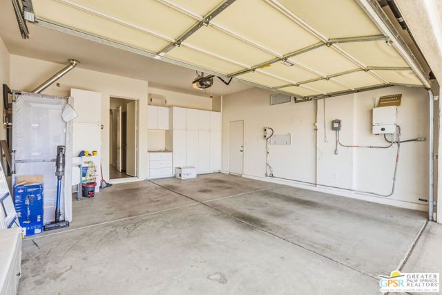 2 Brentwood Way, Palm Desert, CA 92260