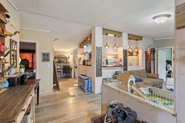1128 County Road 429, Cleburne, TX 76031