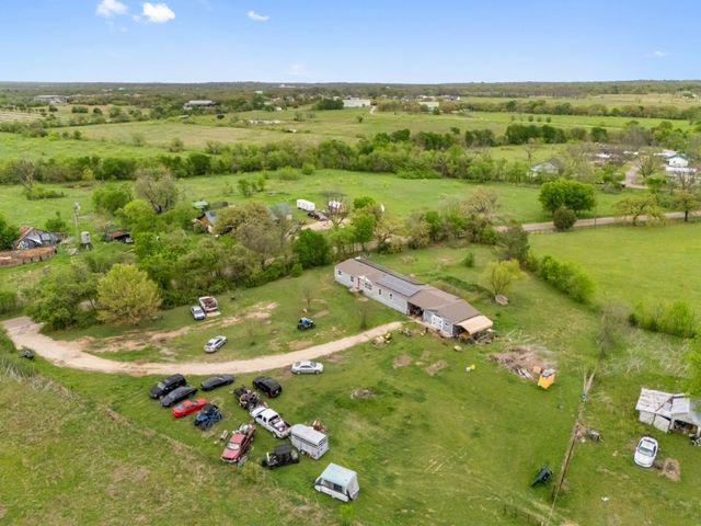 1128 County Road 429, Cleburne, TX 76031