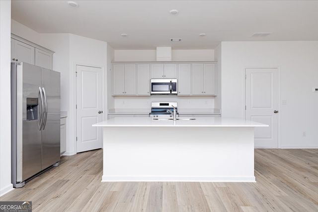 218 Hickory Ridge Trail, Kathleen, GA 31047