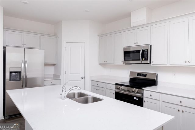 218 Hickory Ridge Trail, Kathleen, GA 31047