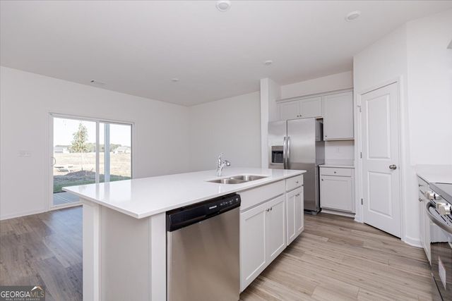 218 Hickory Ridge Trail, Kathleen, GA 31047