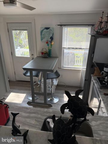 84 E BURLINGTON ST, Bordentown, NJ 08505
