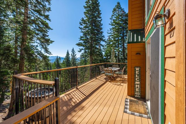 1070 Mountain View Rd, Arnold, CA 95223