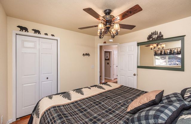 1070 Mountain View Rd, Arnold, CA 95223