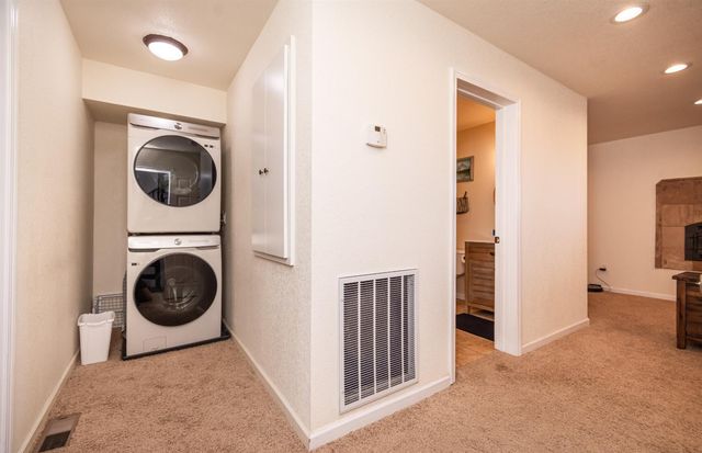 1070 Mountain View Rd, Arnold, CA 95223