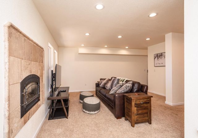 1070 Mountain View Rd, Arnold, CA 95223